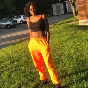 Meet your Posher, Kimania